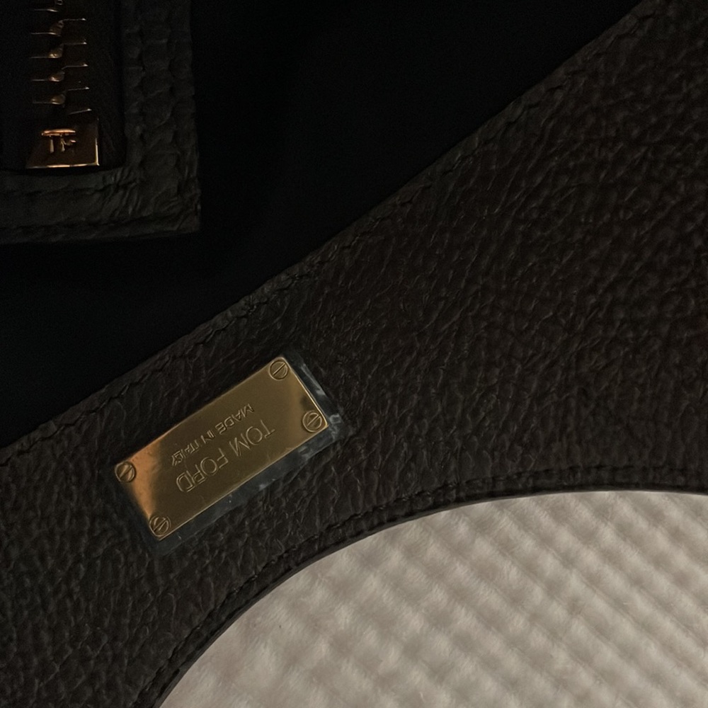 Tom Ford - Picture 13 of 16